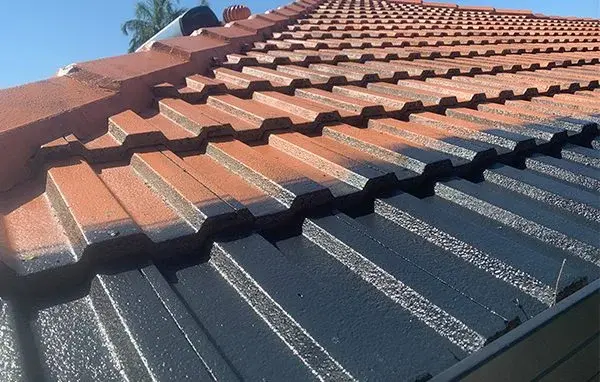 painting tile roof in Tasmania
